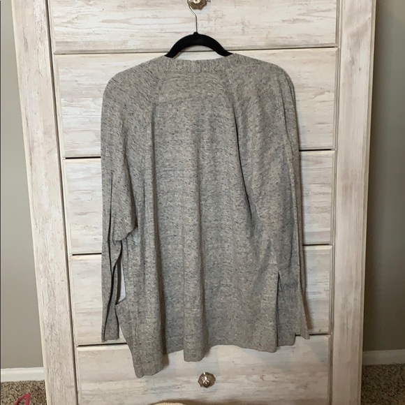Grey Gap Cardigan - Picture 2 of 2